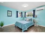 2727 Gateway St - Photo 13
