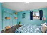 2727 Gateway St - Photo 14