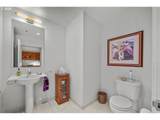 922 11TH Ave - Photo 28