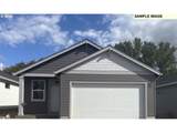 1574 Young St - Photo 1