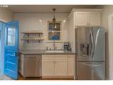 3014 Division Ave - Photo 13