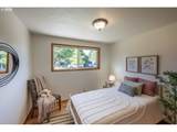 4985 Willow St - Photo 17