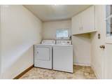 9314 Terwilliger Blvd - Photo 12