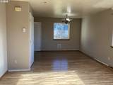 722 Pioneer Rd - Photo 4