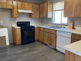 722 Pioneer Rd - Photo 7