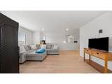 386 Taft St - Photo 17