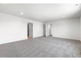 615 Tatone St - Photo 19