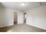 107 Basswood Dr - Photo 18