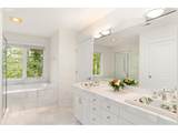 9820 Skyview Dr - Photo 15