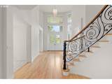 9820 Skyview Dr - Photo 3