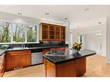 9820 Skyview Dr - Photo 8
