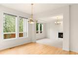 9820 Skyview Dr - Photo 9