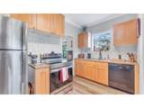 715 9TH St - Photo 17