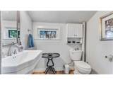 715 9TH St - Photo 21