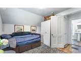 715 9TH St - Photo 27