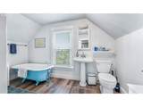715 9TH St - Photo 29
