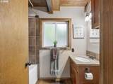 21423 Meadow Crest Dr - Photo 16