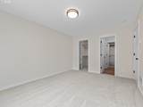 1453 Marine Ave - Photo 20