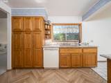 27701 Strawberry Hill Dr - Photo 18