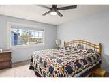23850 Treehill Dr - Photo 17