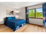 910 Naito Pkwy - Photo 18