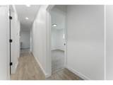 4424 Roethe Rd - Photo 18