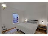 2127 Irving St - Photo 16