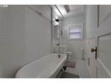 2127 Irving St - Photo 17