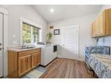 93684 Marcola Rd - Photo 32