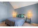 22046 Grahams Ferry Rd - Photo 24