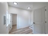 2194 Vaughn Ave - Photo 12