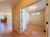 1402 Edgefield St - Photo 9