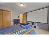 300 12TH St - Photo 14