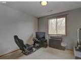 300 12TH St - Photo 16