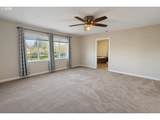 2545 Windstream St - Photo 17