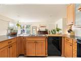 7723 Reedway St - Photo 8