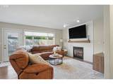 2337 Margarett St - Photo 10