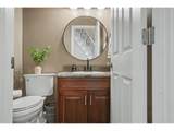 2337 Margarett St - Photo 14