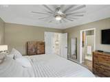 2337 Margarett St - Photo 19