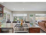2337 Margarett St - Photo 9