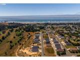 753 Seacrest Dr - Photo 12