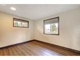 7103 70TH St - Photo 20