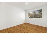 2810 Swain Ave - Photo 17
