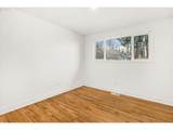 2810 Swain Ave - Photo 19