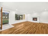2810 Swain Ave - Photo 4