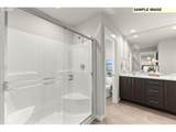 2604 Claire Rd - Photo 18