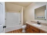 1151 Pine St - Photo 31
