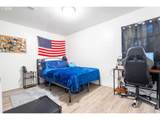 1009 13TH St - Photo 11