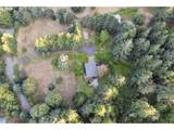 23755 Casavant Dr - Photo 47