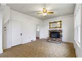 826 15TH St - Photo 10